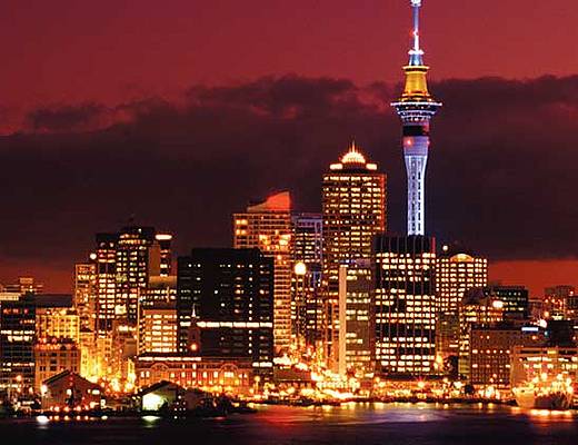 Auckland in de avond | vakantie Nieuw-Zeeland