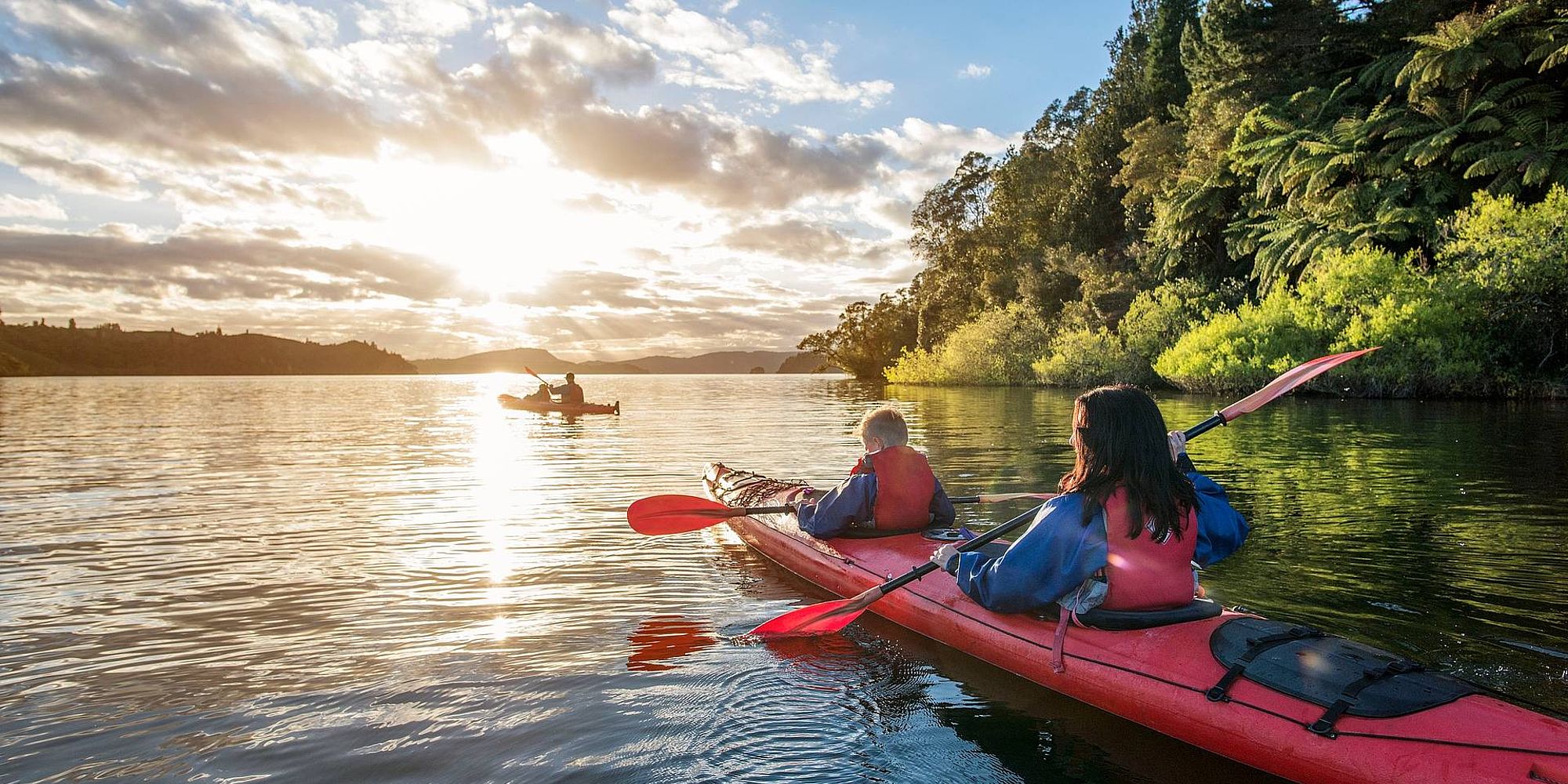 Lake Rotoiti kajakken | Nieuw-Zeeland met kinderen