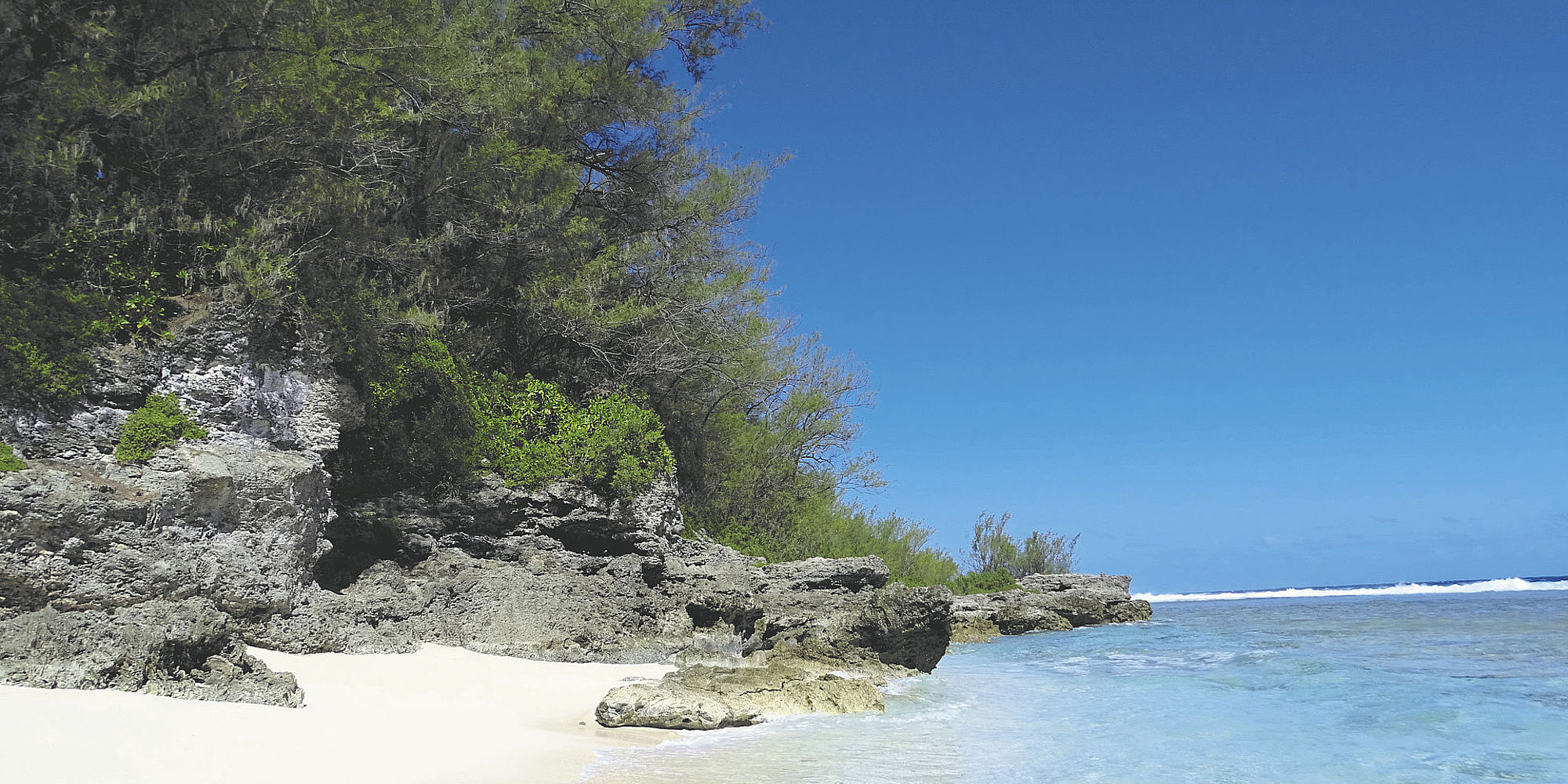 Captain Cook, Atiu, Cookeilanden