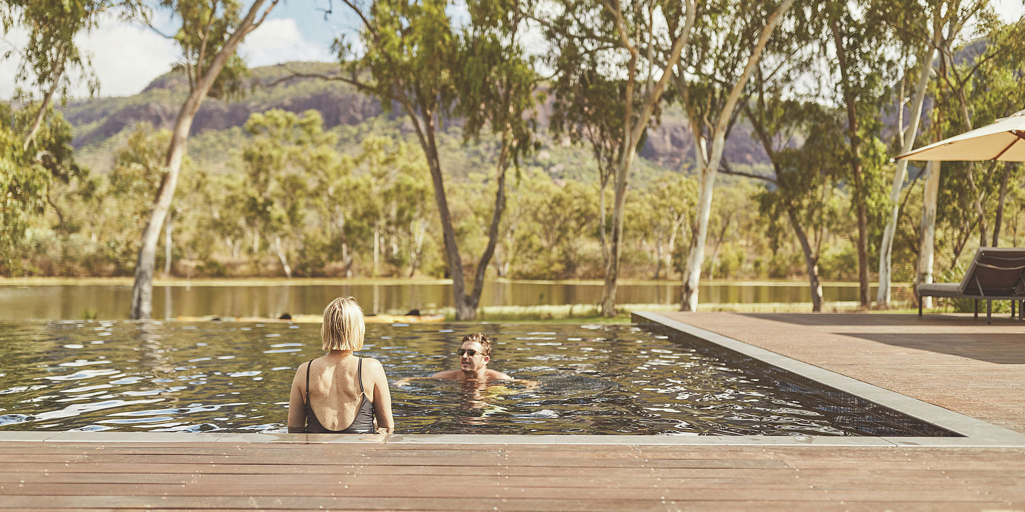 Zwembad ©JASON IERACE 2018