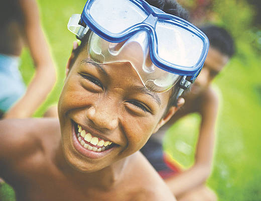 jongen met snorkelbril | excursies Samoa