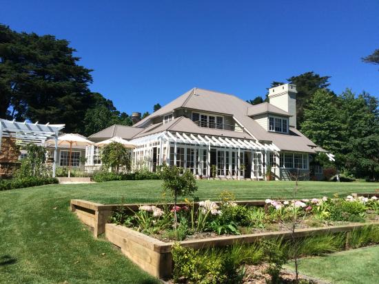 Parklands Country Garden & Lodges